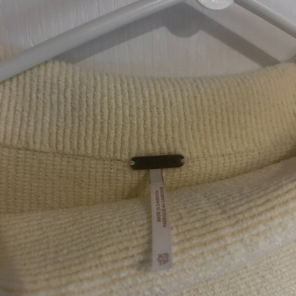 Free People Cream Ribbed Knit Turtleneck Sweater – Size XS - Picture 2 of 3